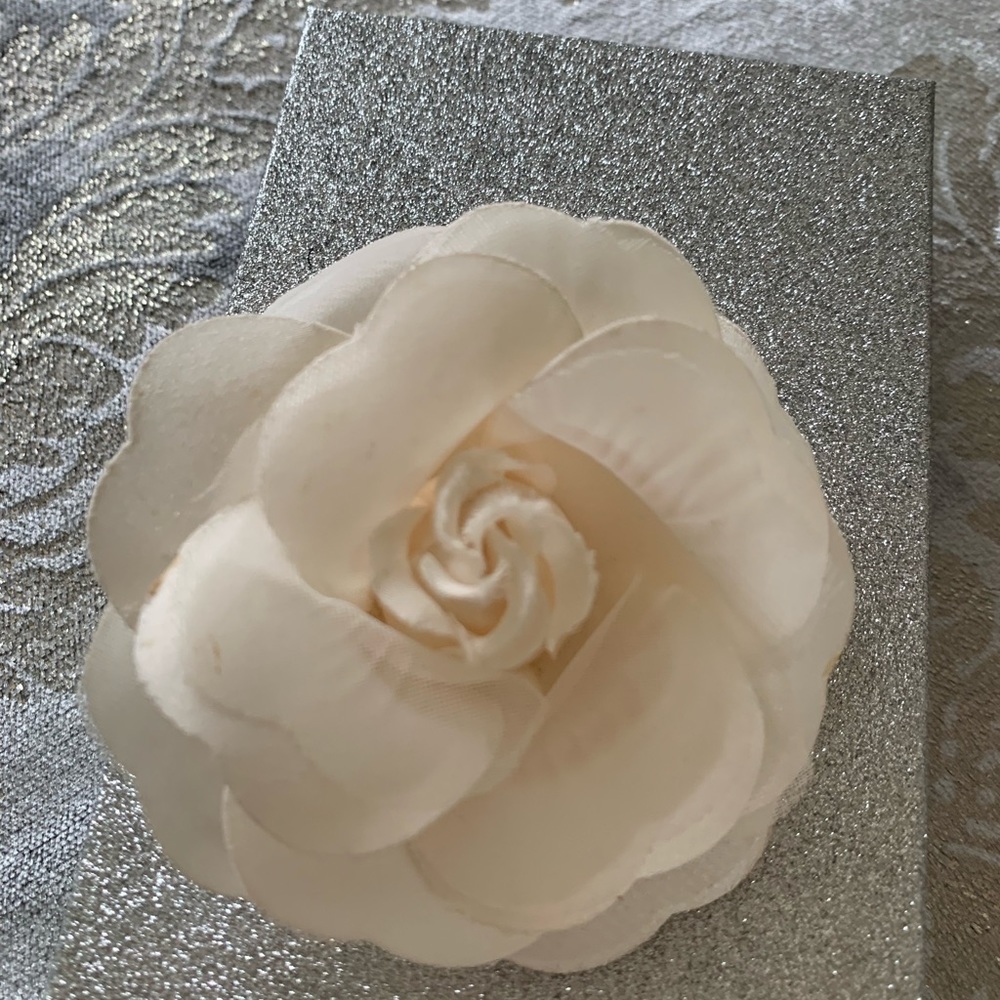 Beautiful Camelia Flower Brooch